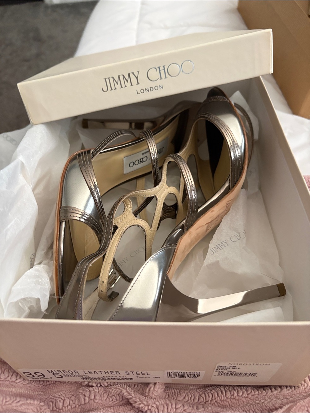 Jimmy CHOO DASHA MIRROR
STEEL DASHA size 39.5 heels 4β. - Picture 10 of 12